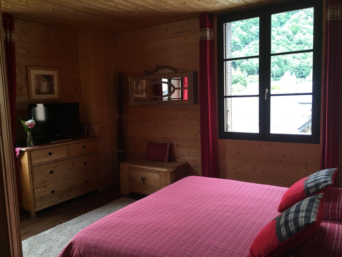 B&B Au Delà du Temps Saint-Mamet Extérieur photo